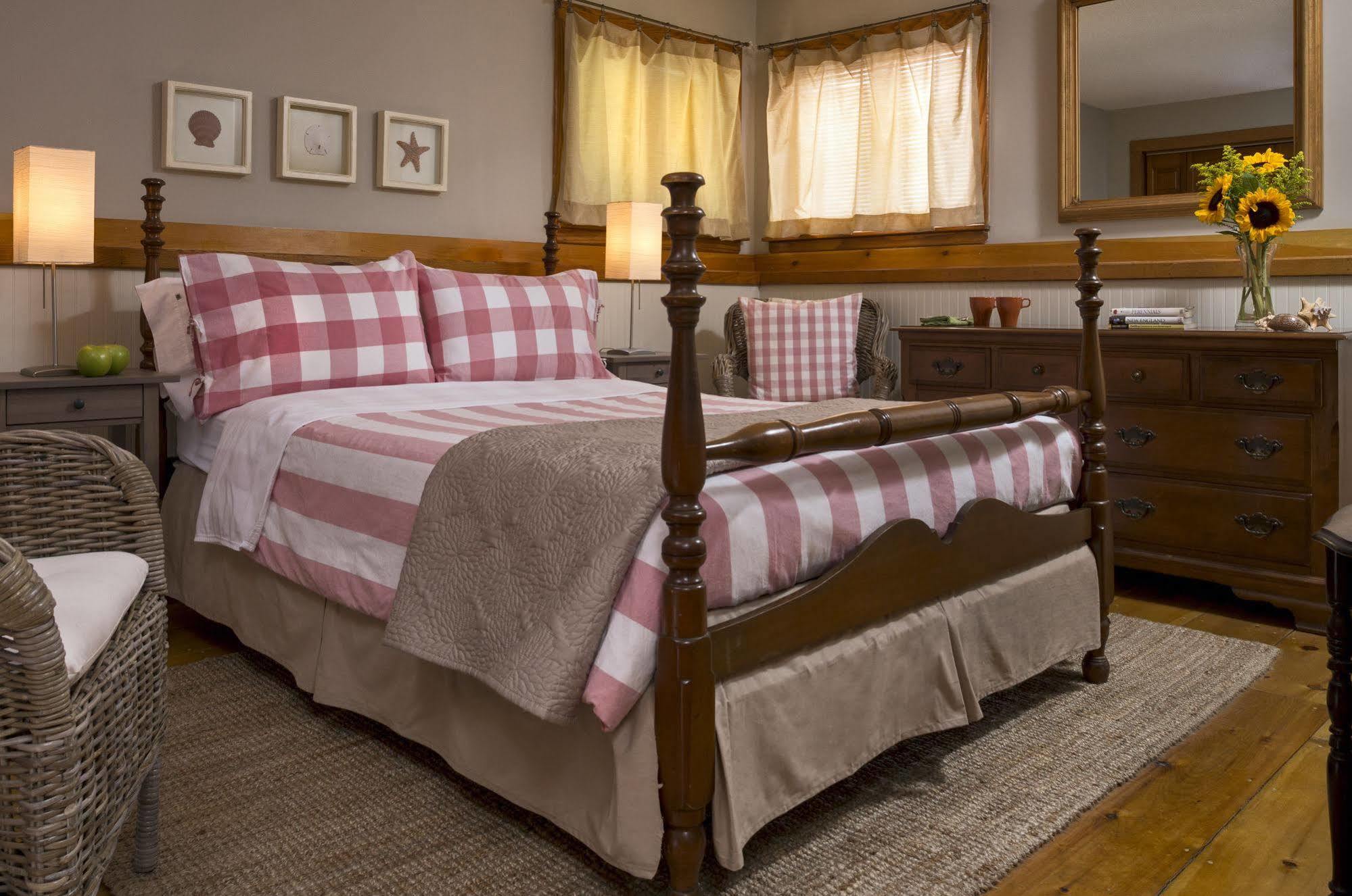 Abbey'S Lantern Hill Inn Ledyard Center Bagian luar foto